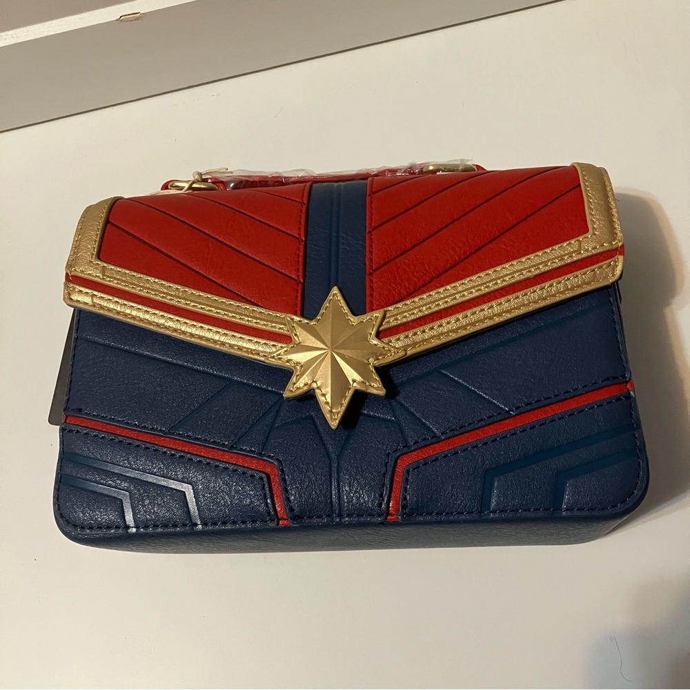Loungefly x Captain Marvel Crossbody Bag